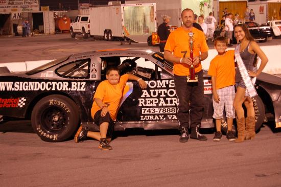 2nd Place Street Stock